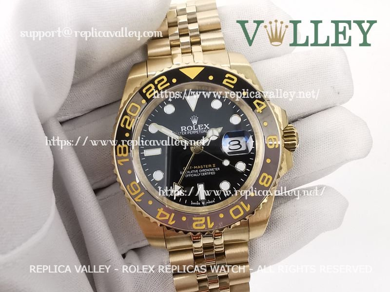 e98be83a8bb76b549121c954f63bc9314479b5e5 GM552 Rolex GMT-Master II 126718 Yellow Gold Jubilee Bracelet - Image 1