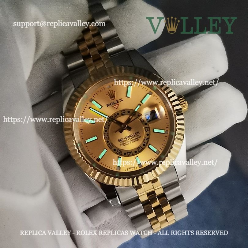 SKD111 Rolex Sky-Dweller 326933 Jubilee Bracelet Gold Dial