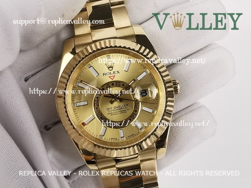 fb72073842af8e51f9b134bf250a2c13669d966f SKD303 Rolex Sky-Dweller 326938 Oyster Bracelet Gold Dial - Image 1